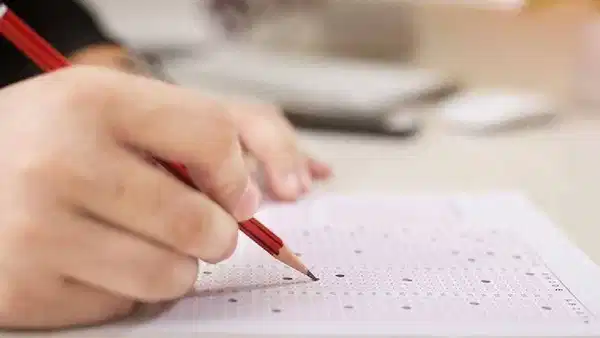 Ölçme, Seçme ve Yerleştirme Merkezinden (ÖSYM) yapılan açıklamaya göre sınav, Adana, Ankara, İstanbul ve İzmir'de ÖSYM Elektr