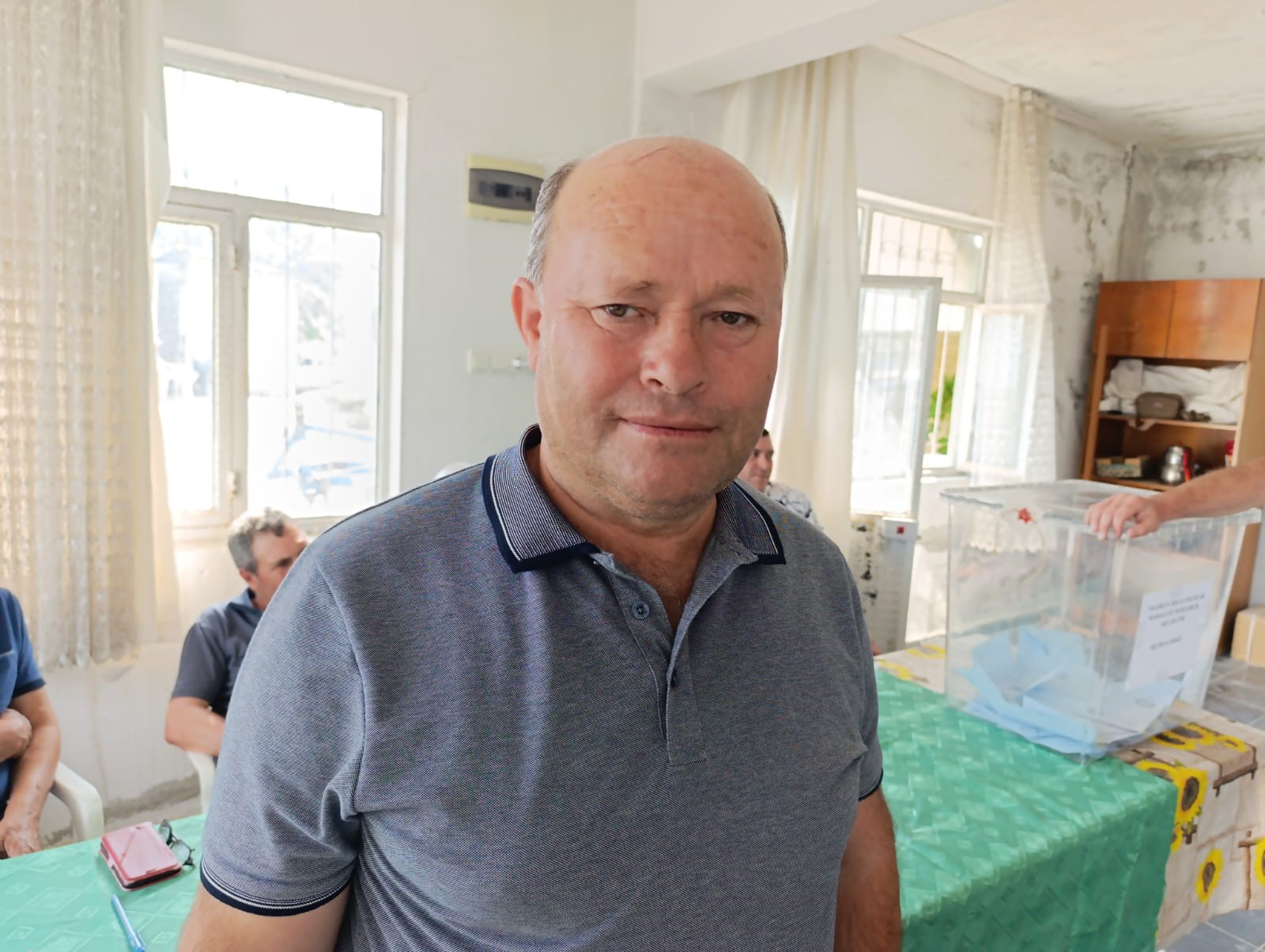 Silahlı saldırıda ölen muhtar Niyazi Çahan'ın yerine ağabeyi seçildi.