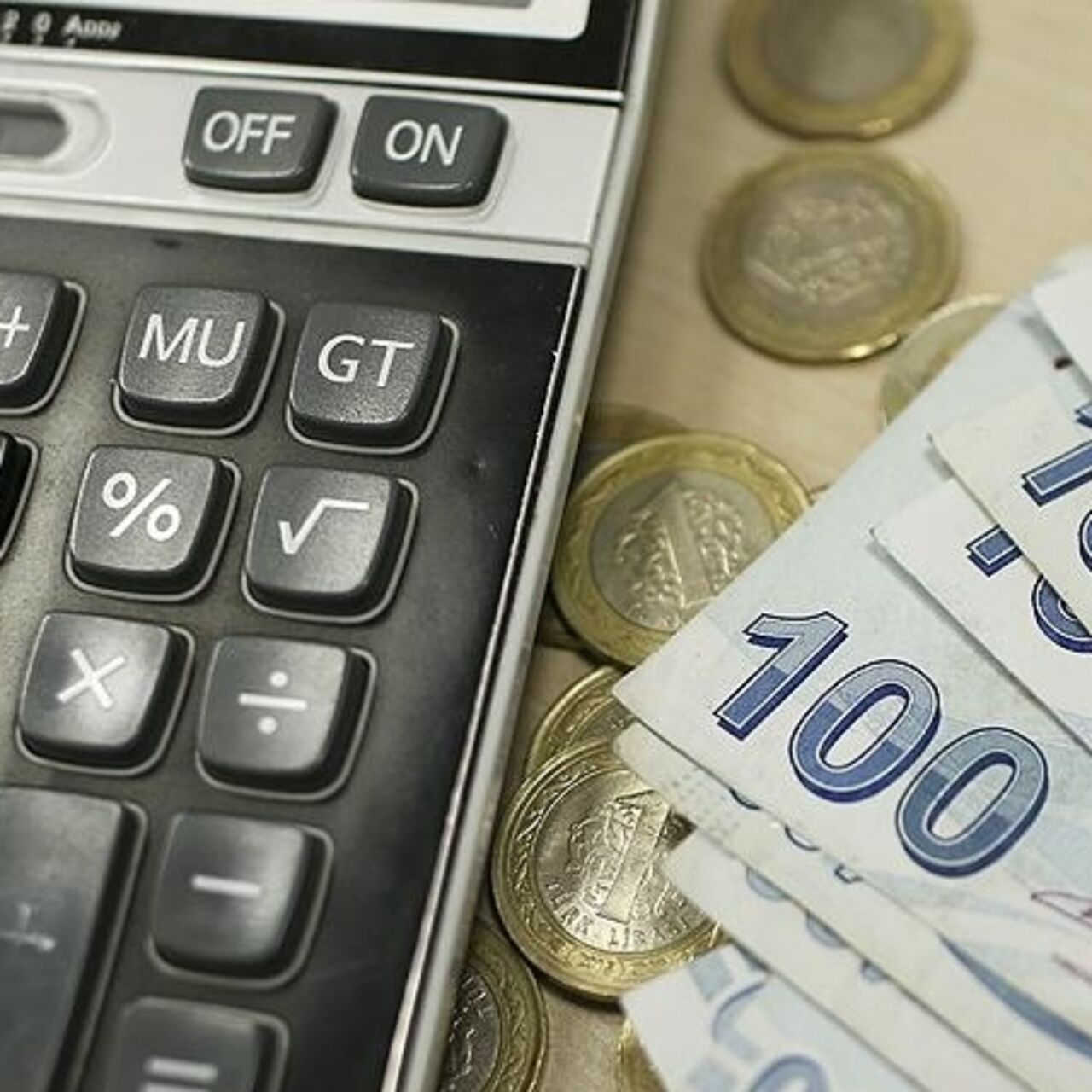 Dünyada teknoloji şirketlerinde yaygın olan çalışanlara şirketten hisse senedi verilmesi bir süredir Türkiye’de de uygulanıyo