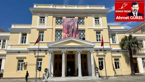 İzmir’in en eski okullarından biri olan İzmir Mekteb-i İdadisi (İzmir Atatürk Lisesi) 140.