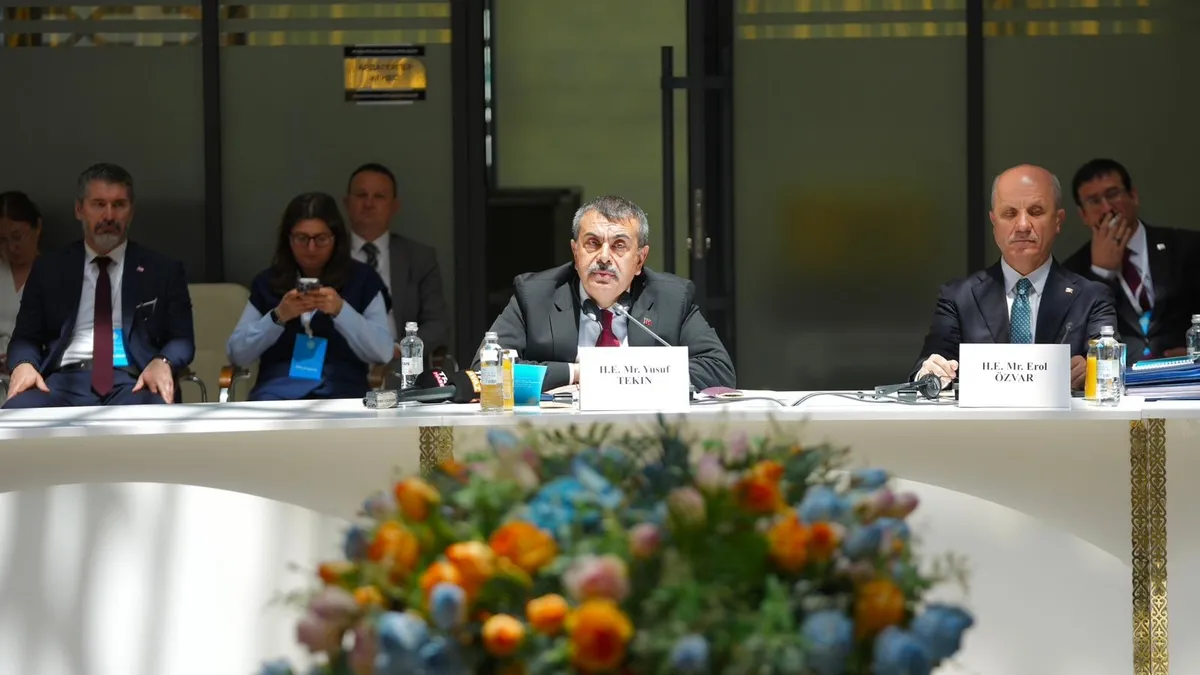 Bakan Tekin, Türkistan’da “Türk Akademisi 8. Bilim Konseyi Toplantısı”na katıldı