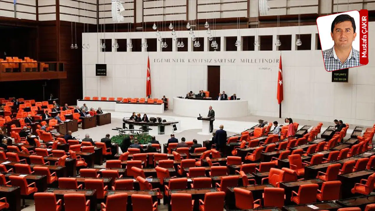 AKP iktidarlarının Türkiye’yi yönettiği süre içinde bölüşüm ilişkilerinin gittikçe bozulduğuna işaret edilen şerhte, şöyle