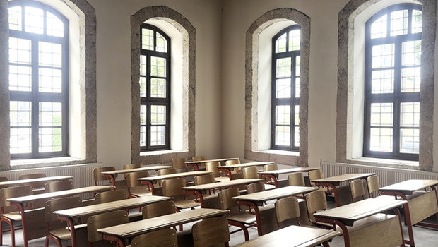 Kentte 7 Ocak Mahallesi’nde bulunan ve 1911 yılında inşa edilen tarihi okul, Kahramanmaraş merkezli 6 Şubat 2023 depremlerind