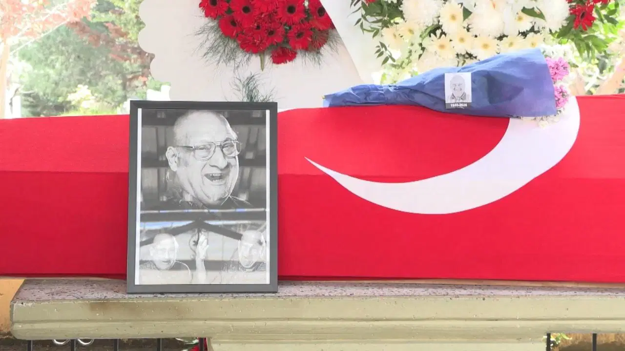 Oyuncu Ferdi Atuner son yolculuğuna uğurlandı