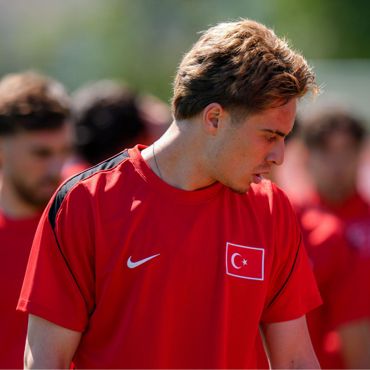 A Milli Futbol Takımı, 24 yıl sonra katıldığı Dünya Kupası'nda ilk maçında Avustralya karşısına çıktı.