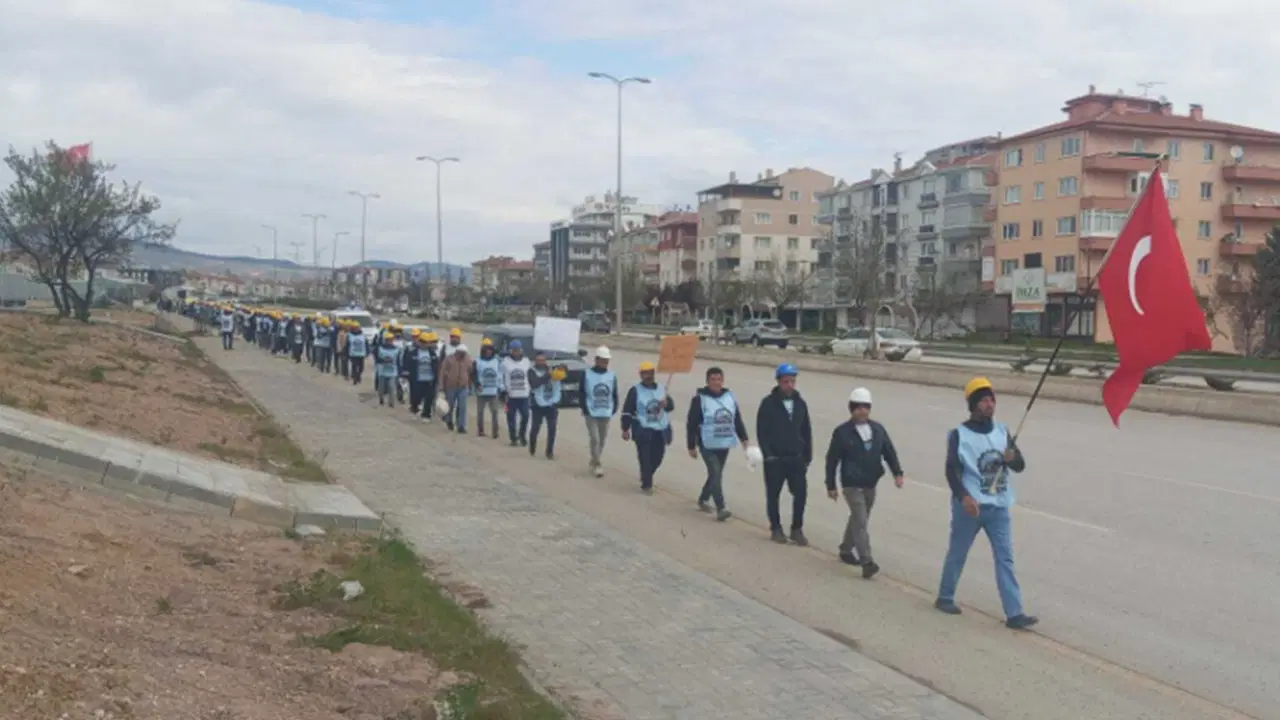 Doruk Maden işçilerinin Ankara yürüyüşü 8. gününde: '600 tane milletvekili var, 6 tanesi desteğe geldi'