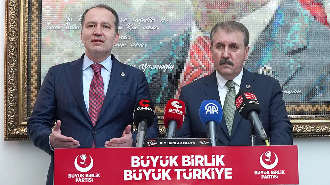 Fatih Erbakan'dan, Mustafa Destici'ye 'seçim ve anayasa değişikliği' ziyareti