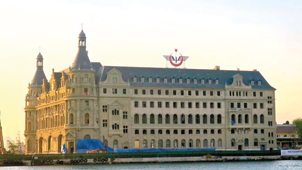 Bakan Mehmet Nuri Ersoy paylaştı! Haydarpaşa’da 3 cephe tamam