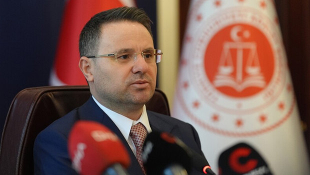 Kabine sonrası önemli açıklama! Bakan Gürlek: Raporun bağlayıcılığı bulunmuyor