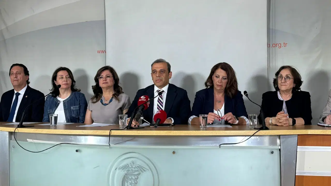 Tabip Odaları İnisiyatifi, TTB seçimleri için adaylarını açıkladı