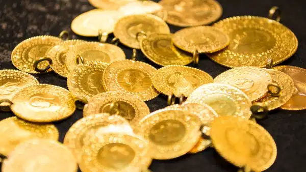 Saxo Bank, altının teknik görünümüne ilişkin değerlendirmesinde, yıl başından bu yana fiyat hareketlerinin genel olarak