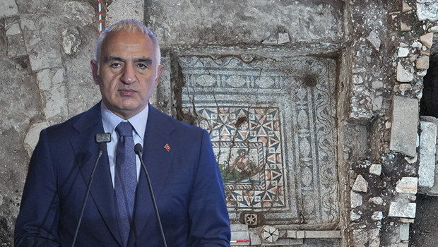 Kültür ve Turizm Bakanlığının Aspendos Antik Kenti’nde sürdürdüğü kazı çalışmalarında önemli bir buluntuya ulaşıldı.