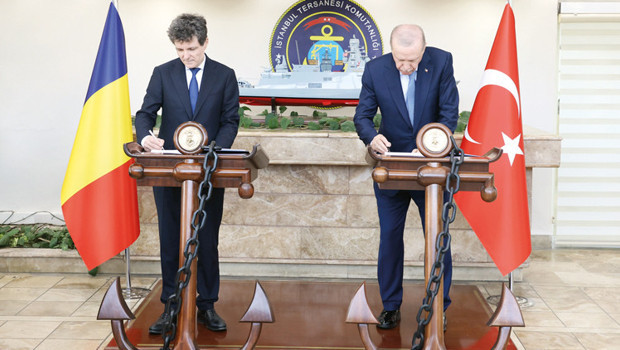Erdoğan Romanya’ya gemi teslim töreninde konuştu: Sahada olmayan mönüde olur
