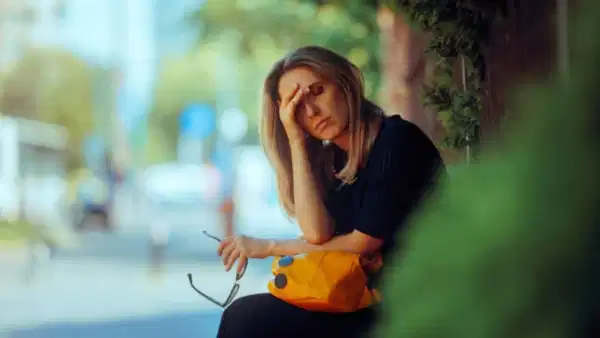 Güneşli günlerin görünmeyen yüzü: Yaz depresyonu nedir, belirtileri nelerdir?