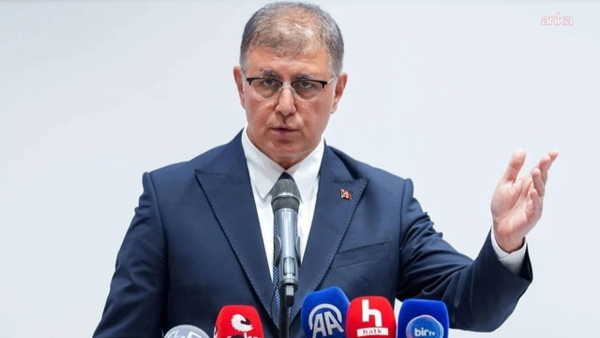 Cumhuriyet’e yeni yol haritasını anlatan Tugay, ‘Yeni parti bir an önce kurulmalı’ diyor