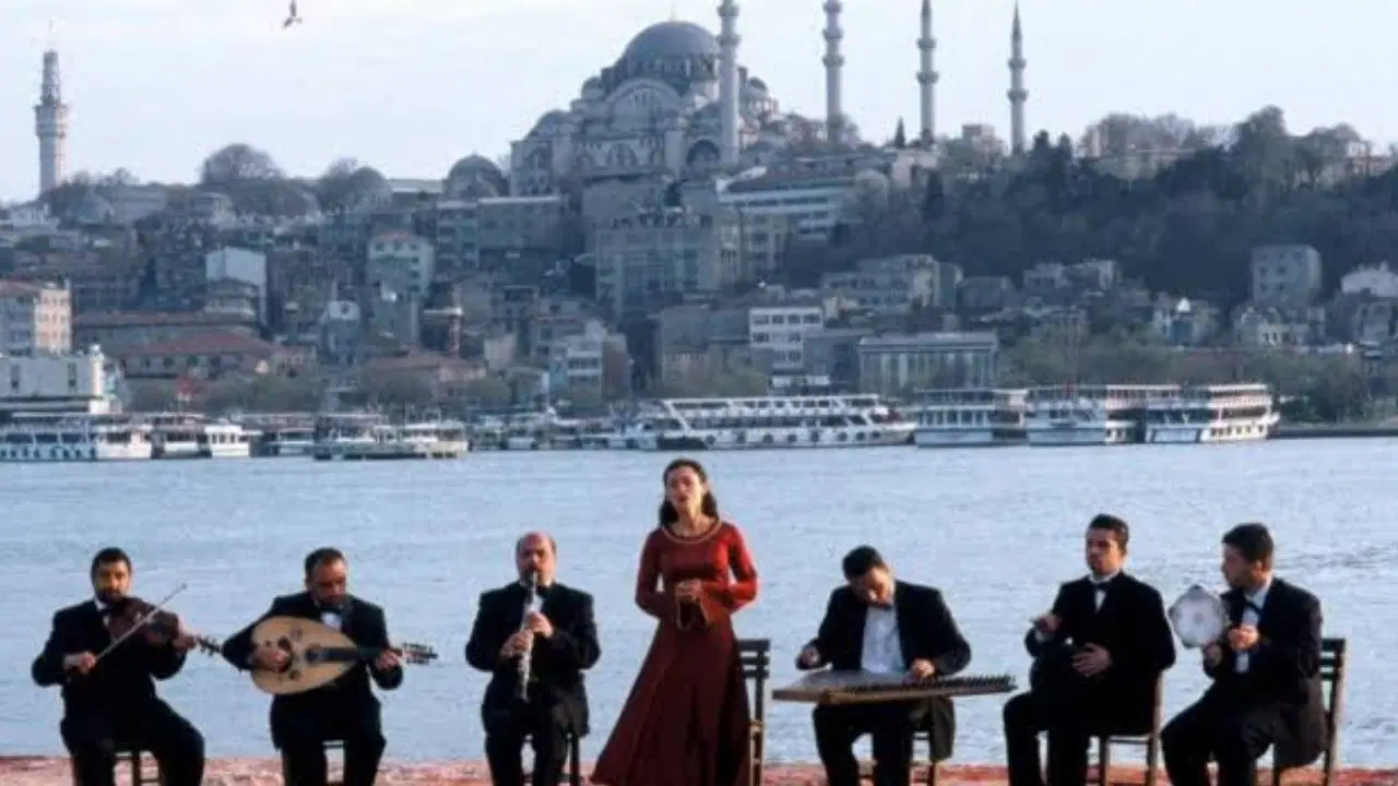 İstanbul'un atmosferini iliklerinize kadar hissedeceğiniz 5 film