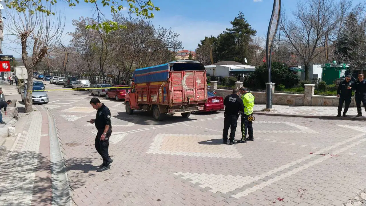 Ankara'da 3 yaşındaki çocuğa kamyonet çarptı: Yaşamını yitirdi
