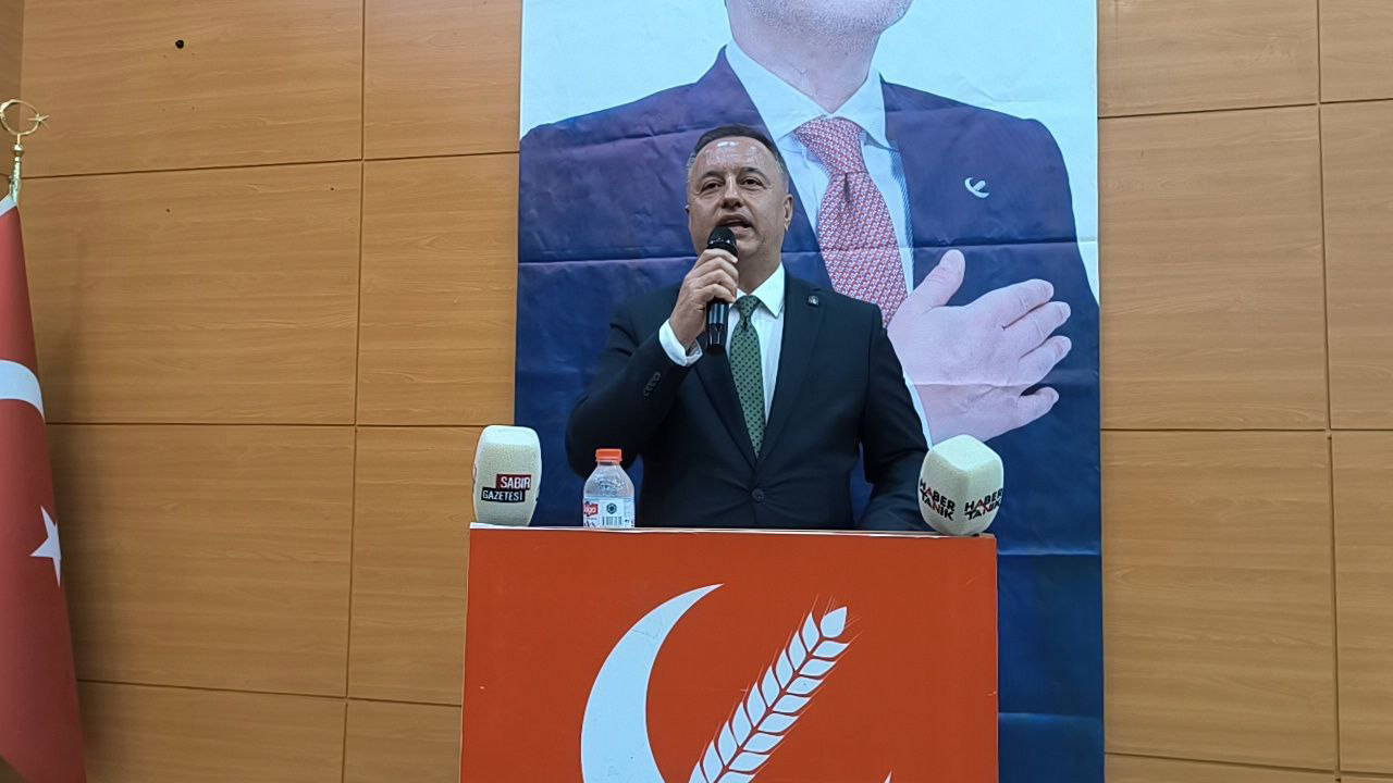 Yeniden Refah Partisi Genel Başkan Yardımcısı Yılmaz: 'CHP'nin hayalini kuramadıklarını bunlar yapıyor'