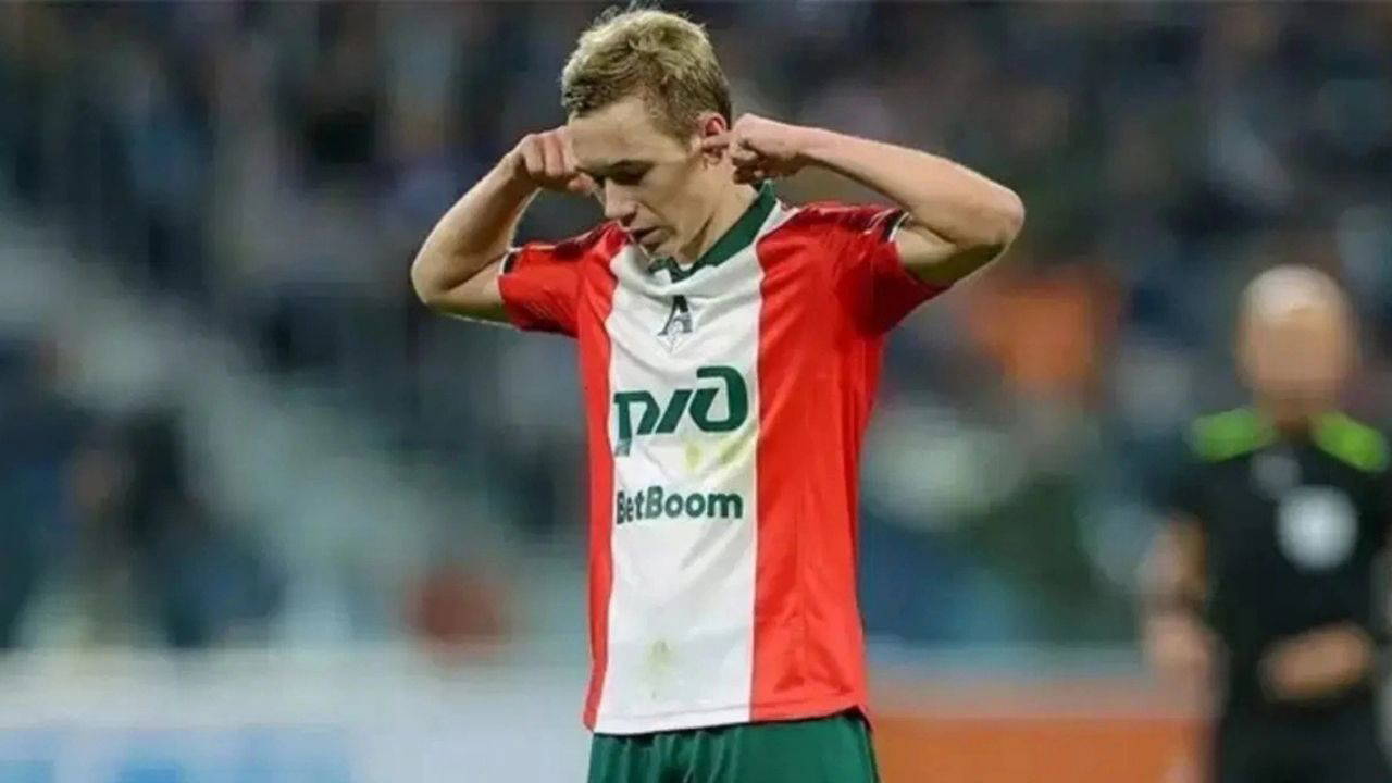 Aleksey Batrakov kimdir? Aleksey Batrakov kaç yaşında, nereli? Aleksey Batrakov hangi mevkide oynuyor?