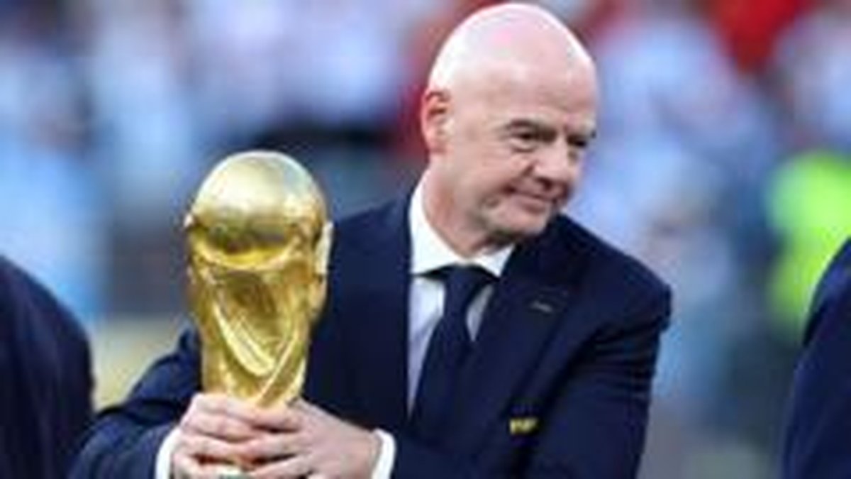 Geri adım atmak zorunda kalan FIFA ve Infantino'yu ne bekliyor?