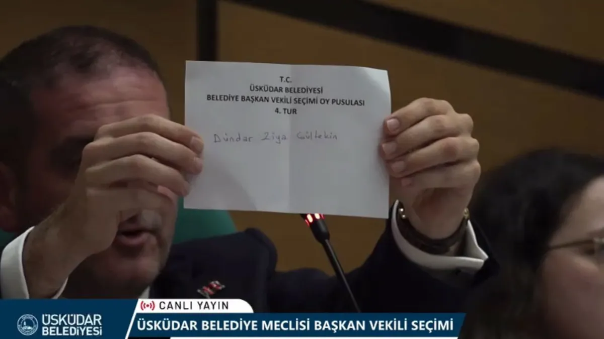 Üsküdar Belediyesi'ndeki başkan vekili seçiminde skandal! AK Parti'nin oyları peş peşe iptal edildi: 