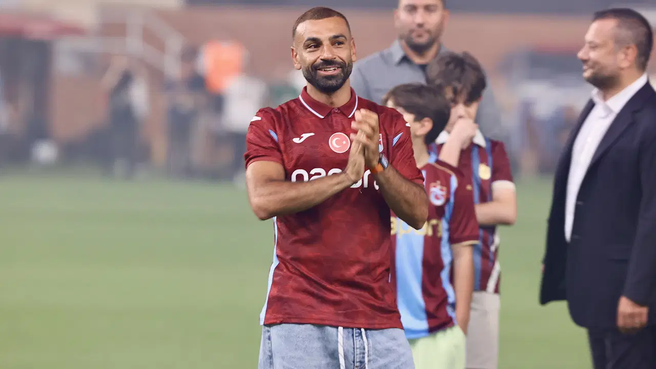 The Telegraph, Mohamed Salah transferini mercek altına aldı: 'Türkler, bu transferleri nasıl yapıyor?'