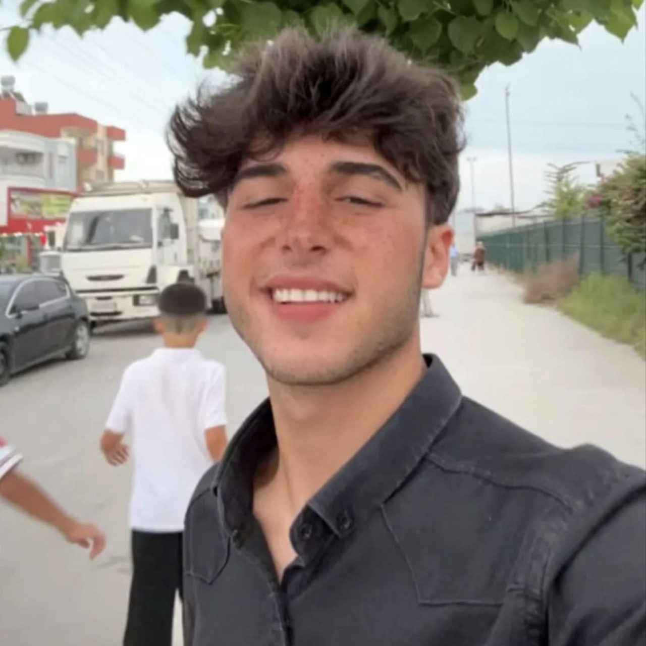 Konteynerde dehşet! Benzin döküp yaktılar!