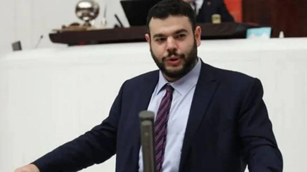 AKP'li eski milletvekili Fatih Süleyman Denizolgun, Türkiye'nin büyük dini yapılanmalarından Süleymancılar Cemaati'ne