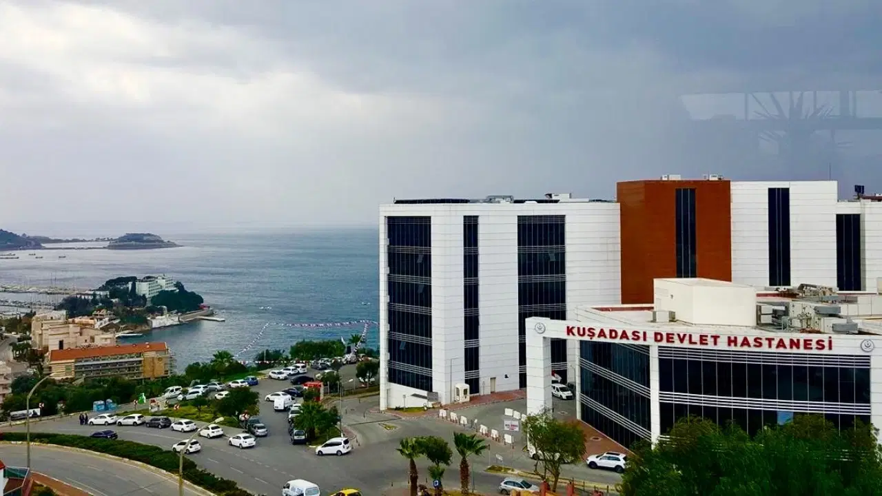 Kuşadası Devlet Hastanesi'nde doğumda ihmal iddiasına suç duyurusu: 'Sezeryen kısıtlaması' bebek ölümüne mi neden oldu?