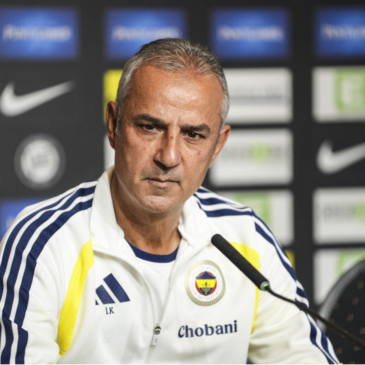 Fenerbahçe Teknik Direktörü İsmail Kartal, UEFA Şampiyonlar Ligi play-off turunda Olimpik Lyon ile oynayacakları ilk maç önce