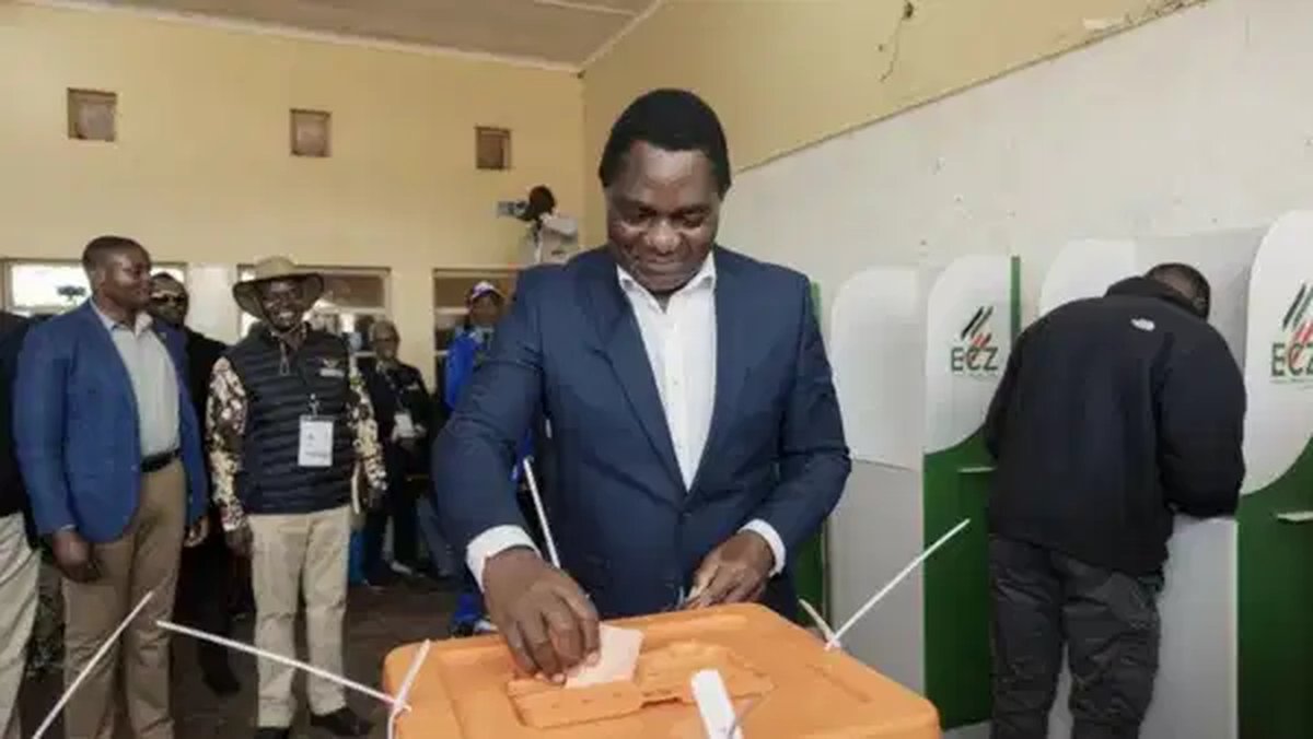 Zambiya’da oy sayımı sürüyor: Muhalefetin önde gelen isimleri gözaltına alındı