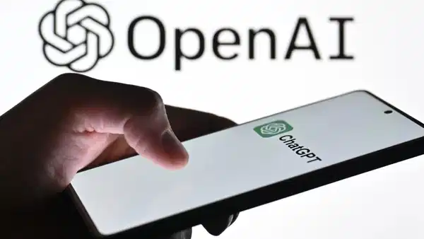 OpenAI, kendi akıllı telefonunu geliştiriyor