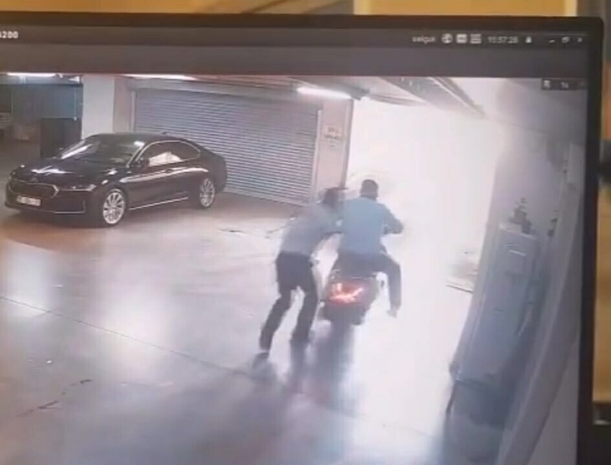 Çiğli Belediye Başkanı'nın makam aracına silahlı saldırı. Saldırgan böyle yakalandı