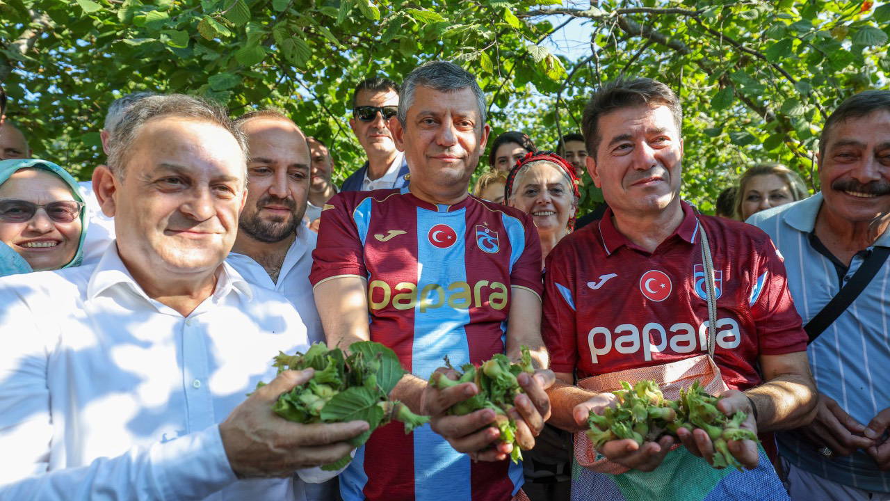 Özgür Özel: ‘FİSKOBİRLİK’i batırdılar, fındık üreticisini sahipsiz bıraktılar’