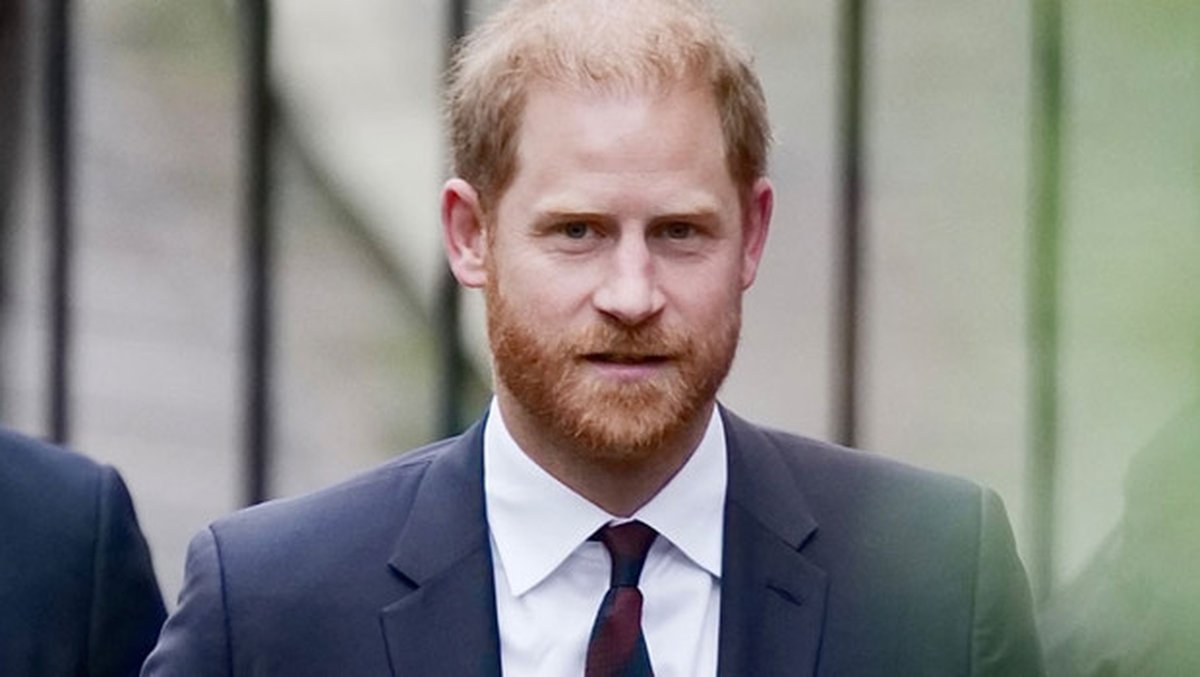 Prens Harry'ye, tam eve dönerken kötü sürpriz