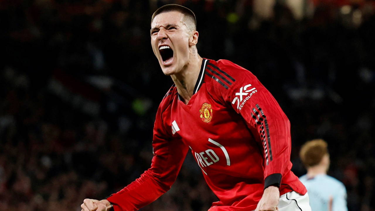 Manchester United kendi evinde hata yapmadı!