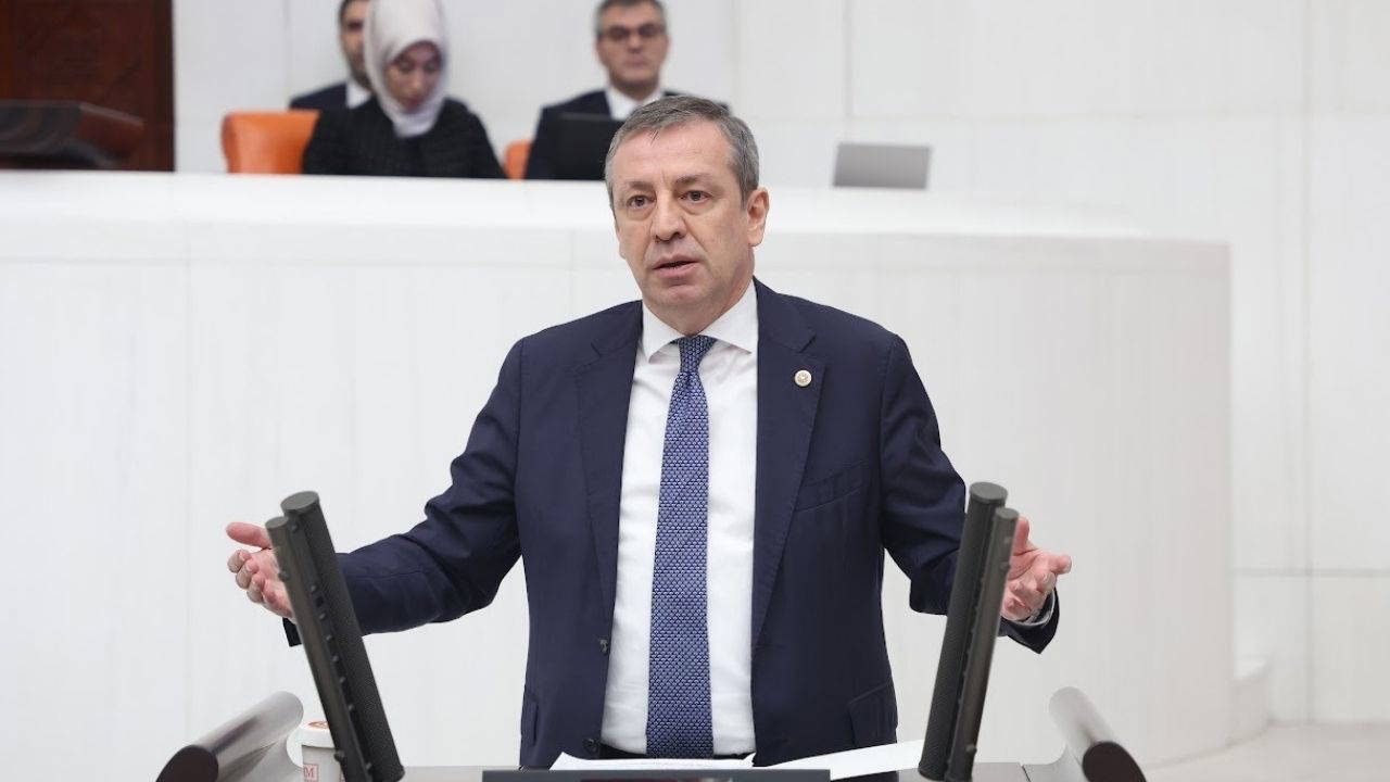 CHP Grup Başkanvekili Rahmi Aşkın Türeli, Türkiye'deki artan silahlı saldırılar ve organize suç faaliyetleri bağlamında