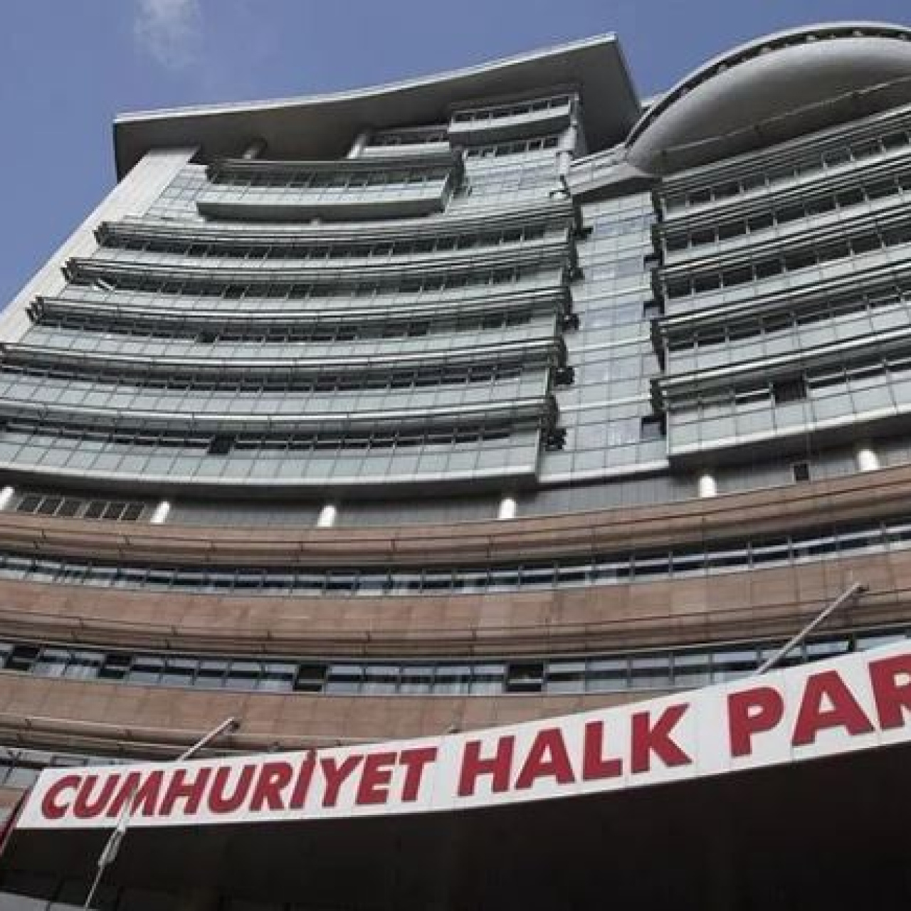 CHP'de o isimlere ihraç talebi