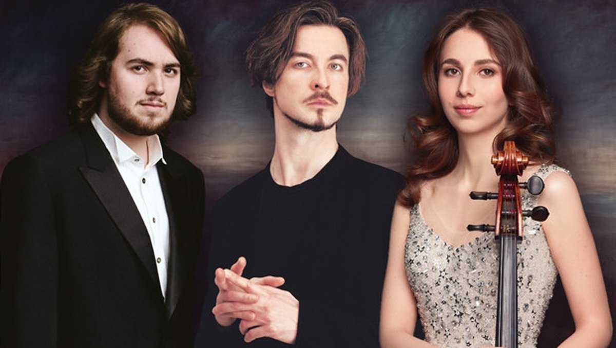 Londra'nın prestijli opera sahnesi Royal Opera House bünyesindeki sanatçılardan oluşan Covent Garden Sinfonietta, dünya turne