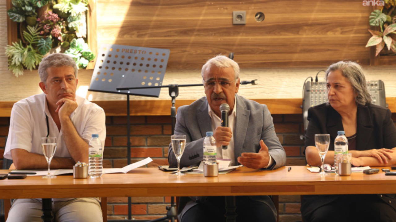 İmralı Heyeti, PKK terör örgütü lideri Öcalan’ın süreçte ‘hayati bir görevi ve rolü