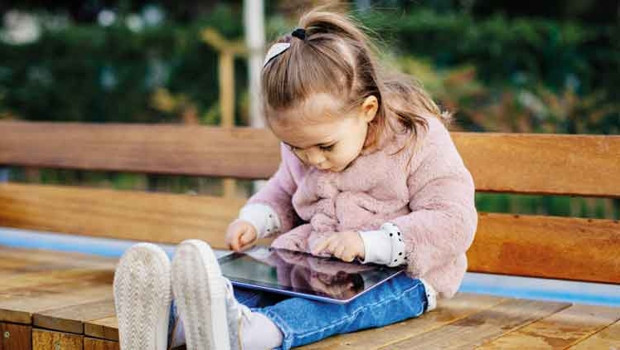 Aile Bakanı Mahinur Özdemir Göktaş açıkladı: Sosyal medyaya giriş yaşı 6’ya indi