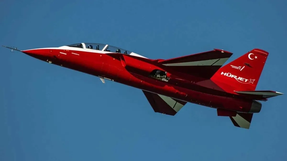 HÜRJET Avrupa semalarında: Yerli eğitim uçağı İspanya yolcusu