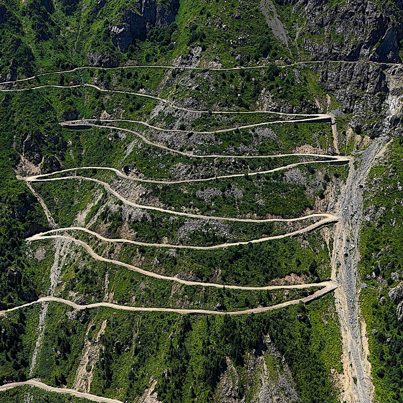 Korku ve manzara aynı yerde: Derebaşı Virajları
