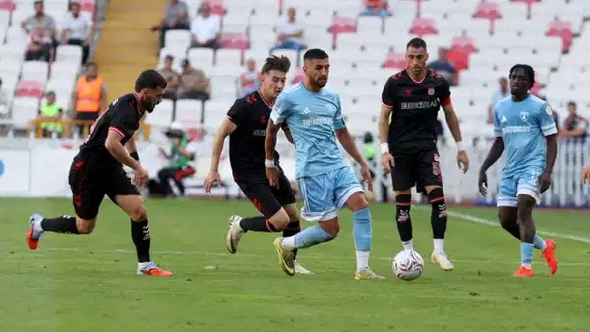 Sivasspor - Muğlaspor maçında kazanan çıkmadı!