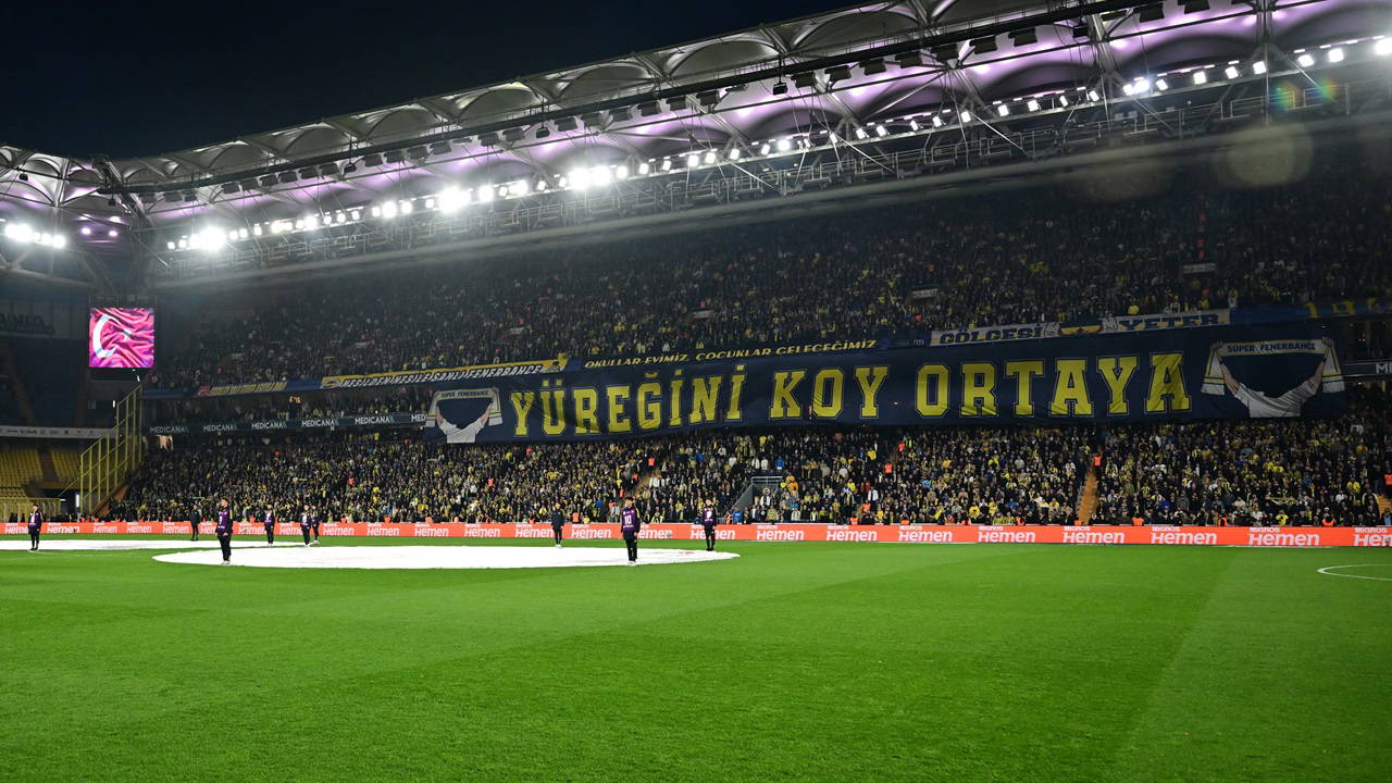 Resmi açıklama geldi: Fenerbahçe'den Başakşehir maçı için bilet kararı!