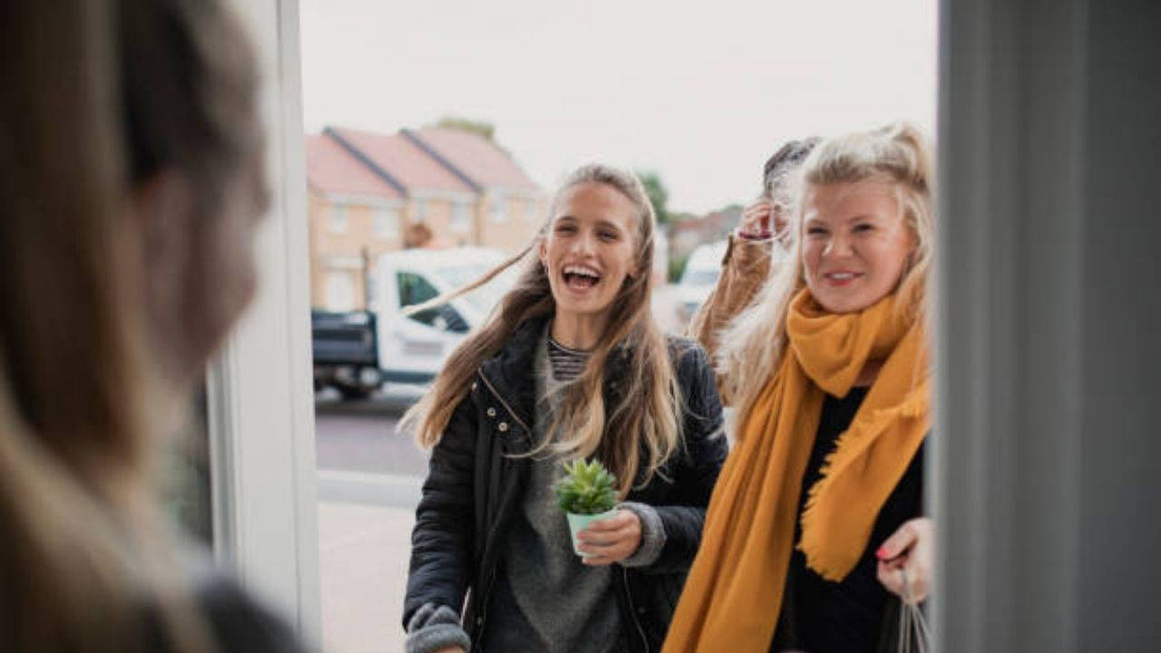 Bulunduğu ortamın havasını değiştiren 5 burç: Bu burçlar enerjileriyle tüm dikkatleri üzerine çekiyor...