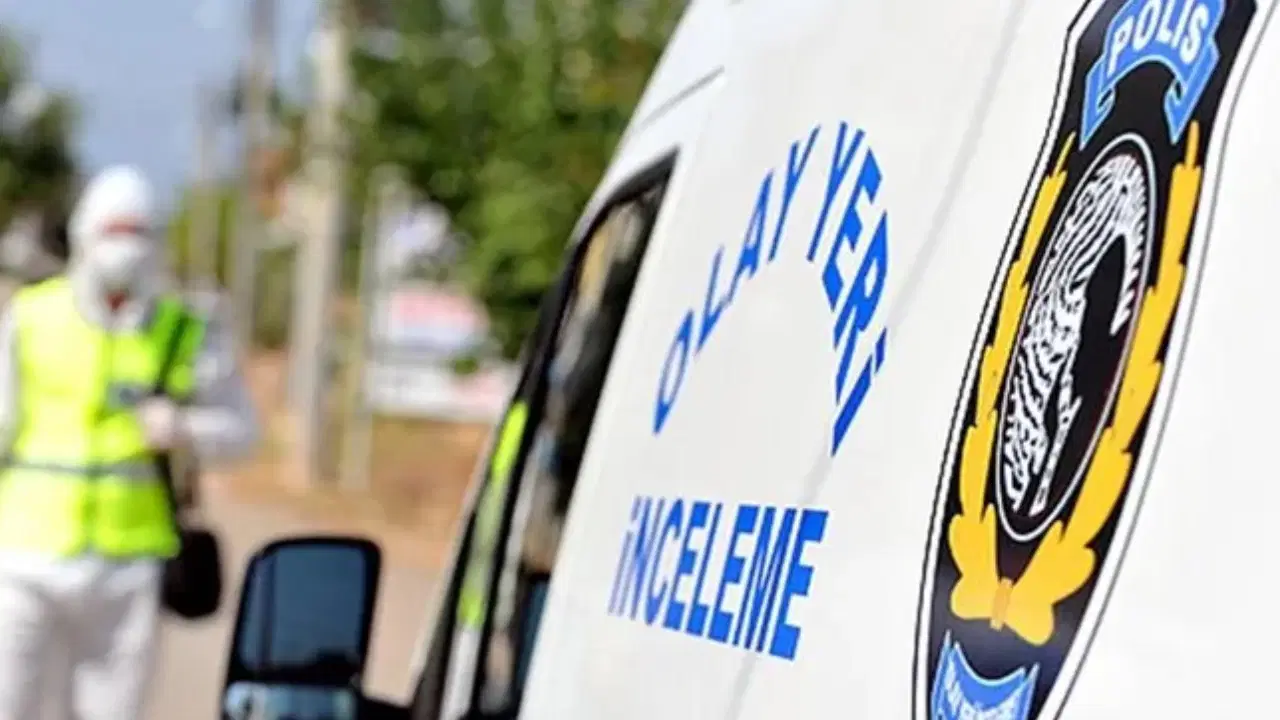 Bursa'da bir öğretmen yurttaki odasında ölü bulundu