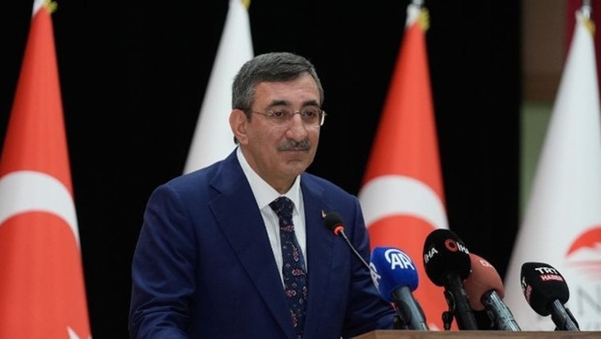 Cumhurbaşkanı Yardımcısı Yılmaz: Rum kesimi, buradaki insanlara zarar vermek için gayret sarf ediyor