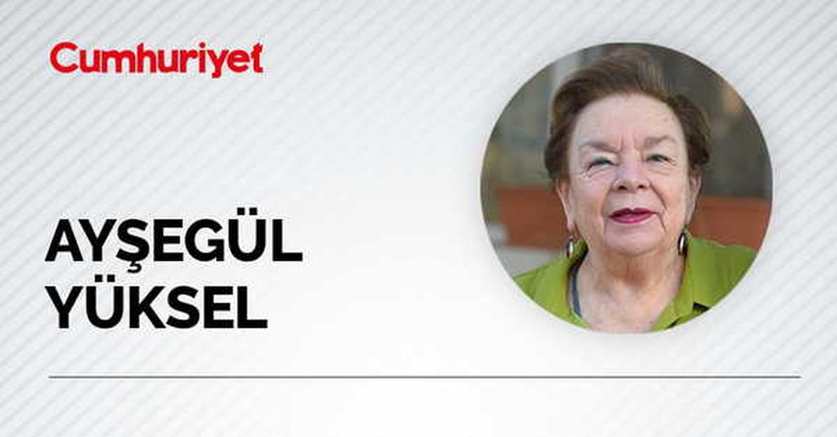 Türk tiyatrosunun ve ekranların sevilen yüzü Sumru Yavrucuk, 40 yılı aşkın sanat hayatıyla adından söz ettiriyor.
