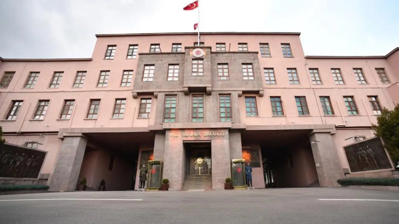 Merkeze çekilmek ne demek? Kamu görevinde kimler neden merkeze çekilir?